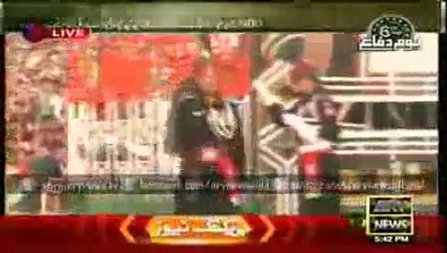 Pakistani chants Pakistan Zindabad at wahga -