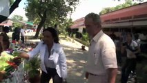 Clinton Bush Haiti Fund: President George W, Bush visits Haitian Clinic that served as Refugee Camp