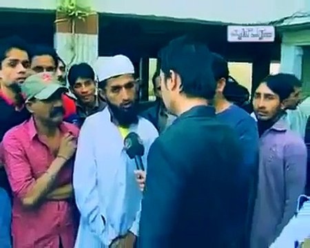 Molvi Caught Red Handed While Doing Shameful Activities With The Children of Madrassa