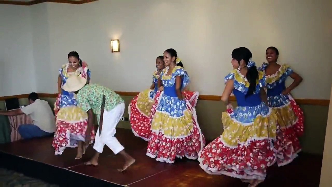 Roblada 2010: Bailes Folkloricos Manabitas 5
