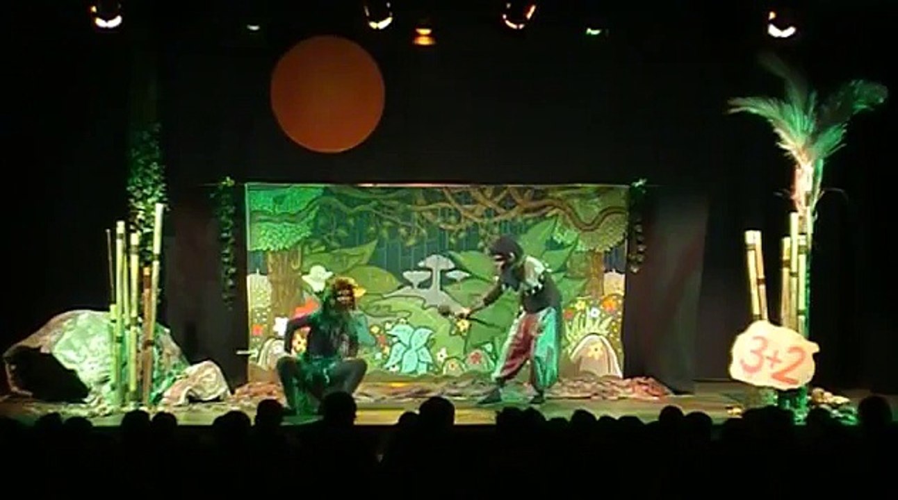 THE LION KING and HIS FRIENDS (ENGLISH)