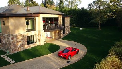 La maison de rêve pour tous les collectionneurs de voitures