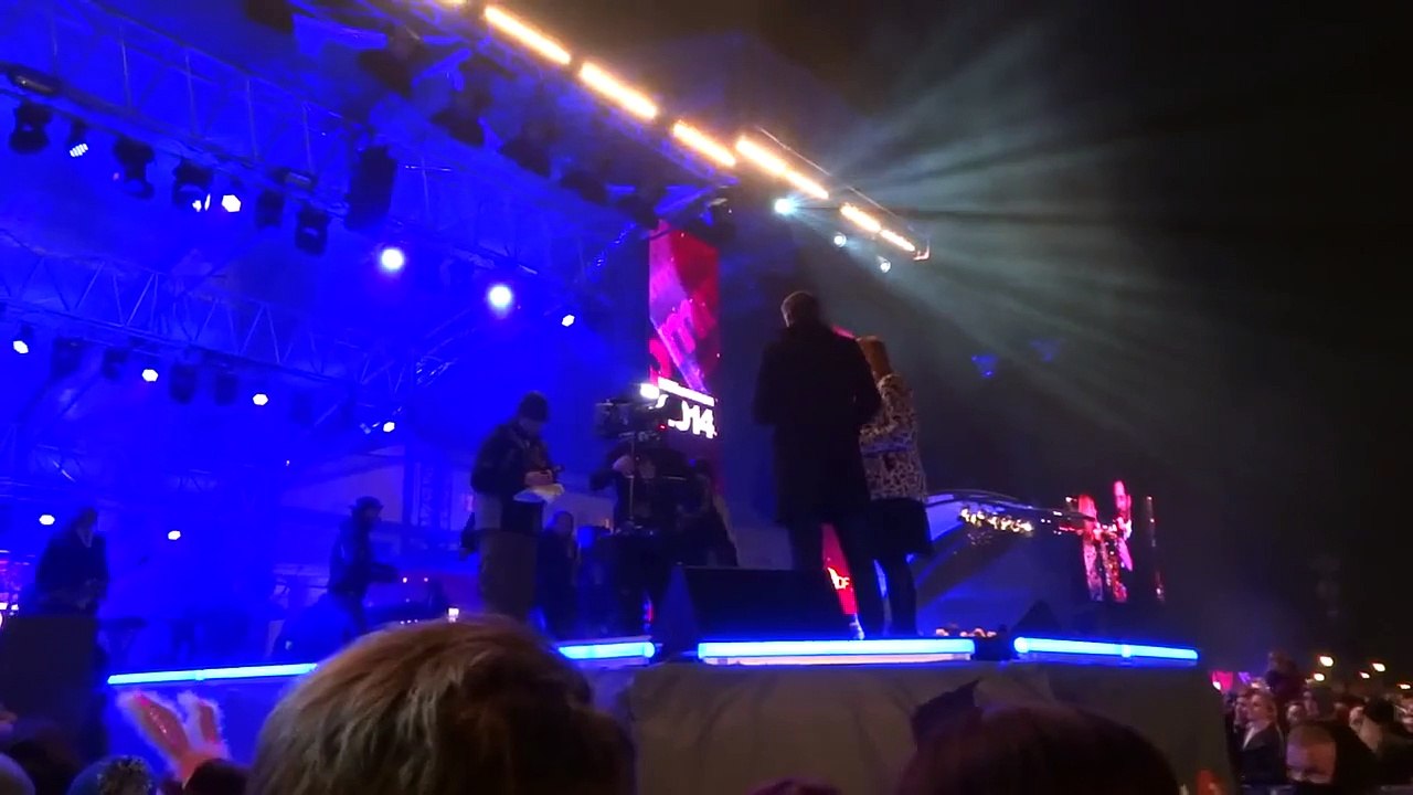 00:00 Uhr Silvester Brandenburger Tor 2013/2014 Berlin Countdown LIVE HD