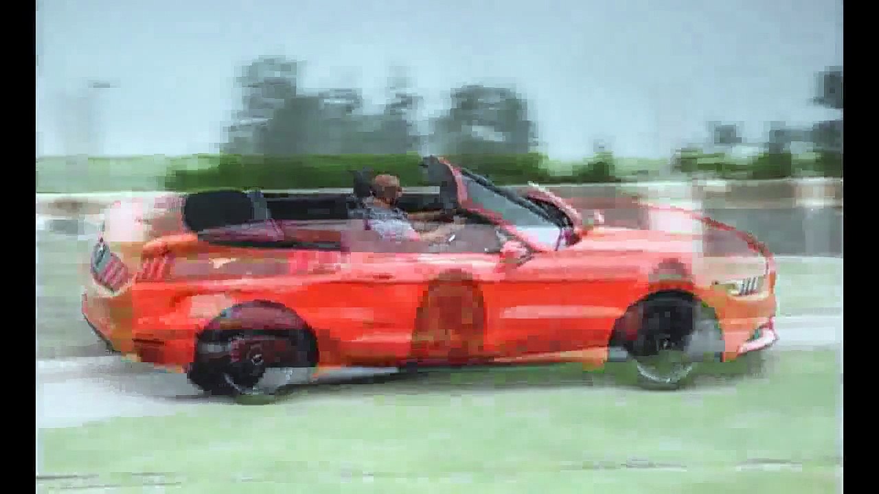 2015-Ford-Mustang-2.3L-EcoBoost-convertible