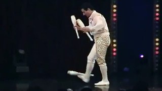 Amazing Juggling Act