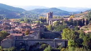 Le Pays Cathare: Lagrasse, un des plus beaux villages de France