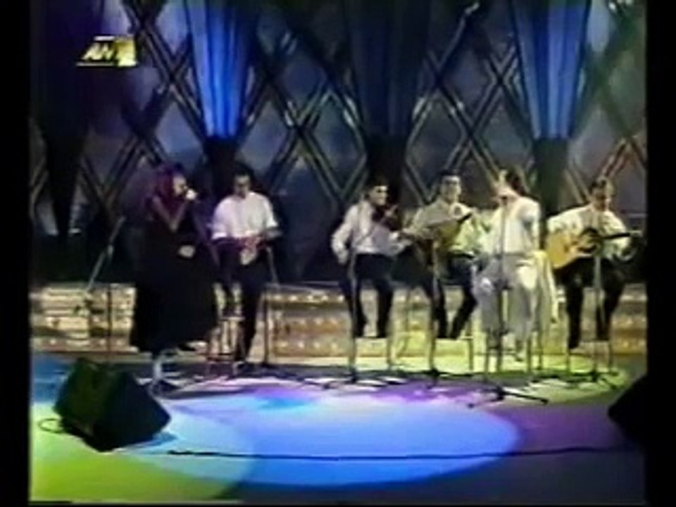 ΓΙΑΝΝΗΣ ΠΑΡΙΟΣ LIVE ΝΗΣΙΩΤΙΚΑ