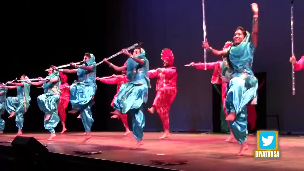 Bhangra Empire performance at Bollywood America