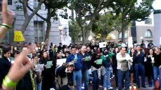 San Francisco Iranians sing Iranian Anthem 
