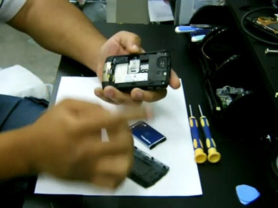 How to Take Apart your Blackberry Curve 8310 or 8320