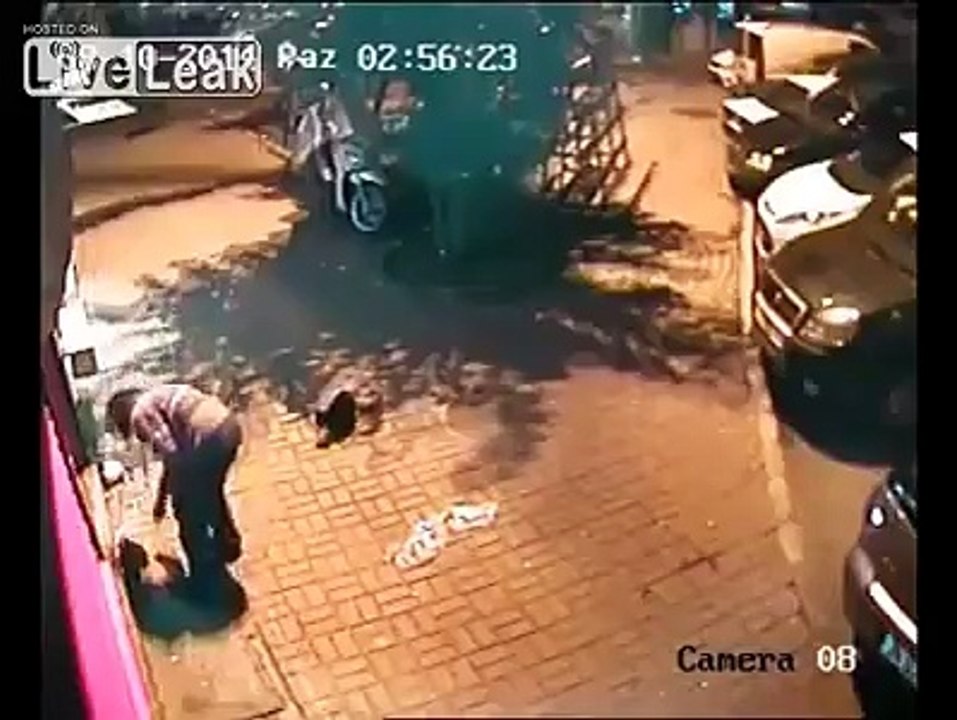 Cat Killer: here the shameful killer of a poor kitten