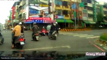 Motorcycle Crashes 2015 Death on two wheels #13