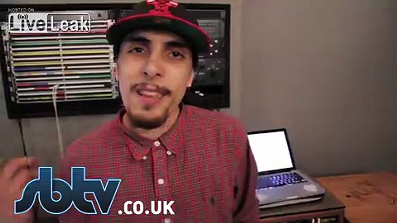Photos and Videos of Jihadi John (he participate at the James Foley execution) + links