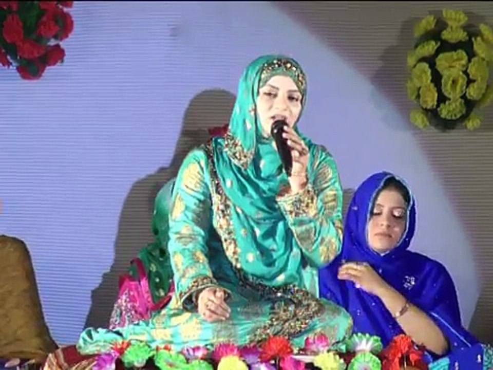 Naat recitation by Pakistani female naat khawan in Raipur Part-1