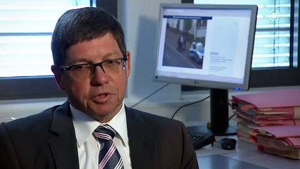 [DOKU] - Die Story im Ersten - Polizei, Gewalt und Videos