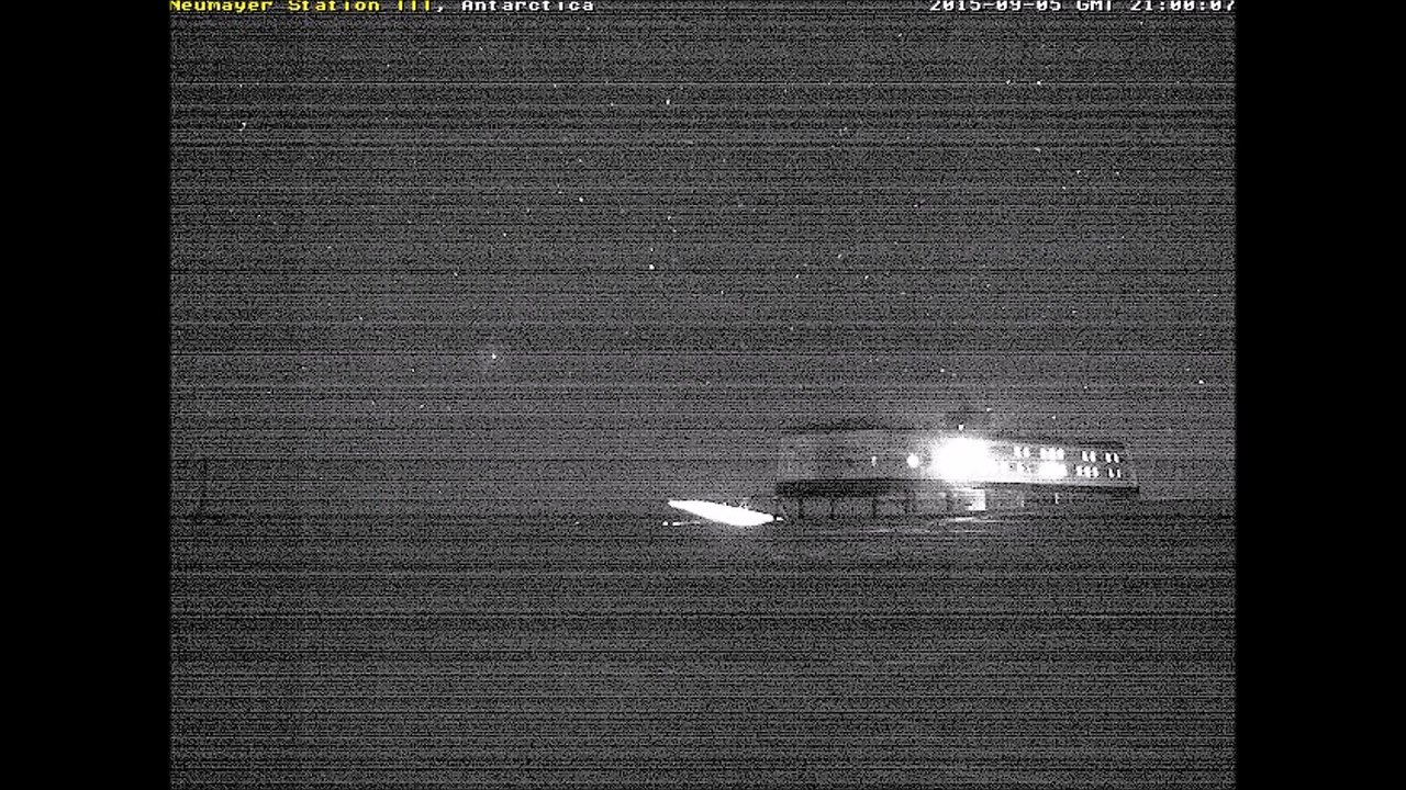 Stationary UFO, Weird Activity, Sphere UFO/Planet X/Ceres/Wormwood/Nibiru ALL AT ANTARCTICA!