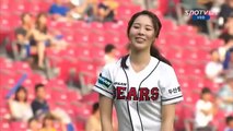 Best First Pitch EVER In The History Of Baseball! South Korean Shin Soo-Ji In Yoga Pants