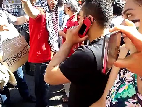 Germans Beaten by Muslims During Violent pro-Palestine Rally