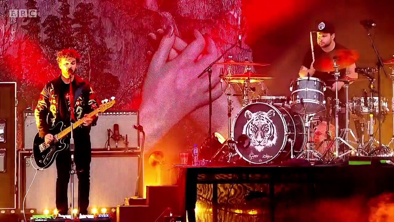 Royal Blood - Reading Festival 2015