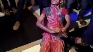 Old Indian Lady Goes Ham On The Dance Floor
