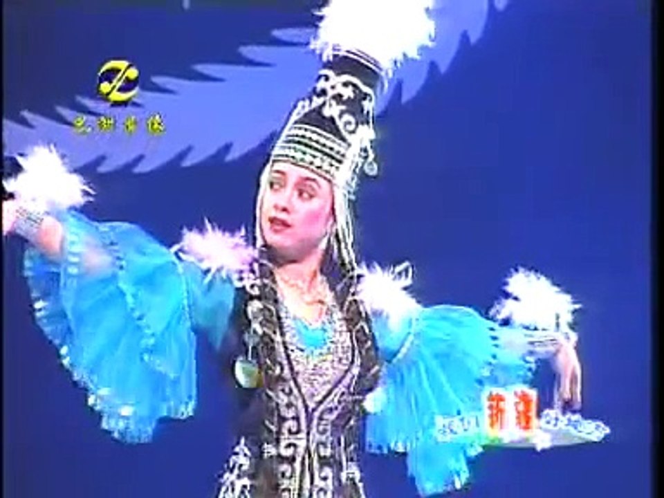 Kazakh Dance - A Young Girl With Feather  带羽毛的少女