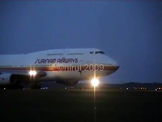 Surinam Airways 747-300 Take-Off