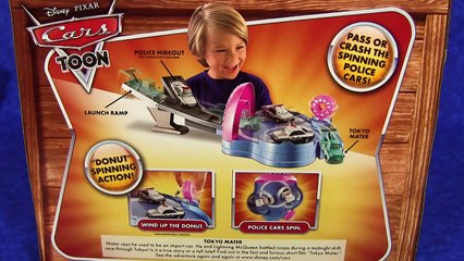 Disney Pixar Cars Toon Tokyo Mater House of Donuts Playset ToyPitStop Cars
