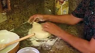 026 Knead2.avi