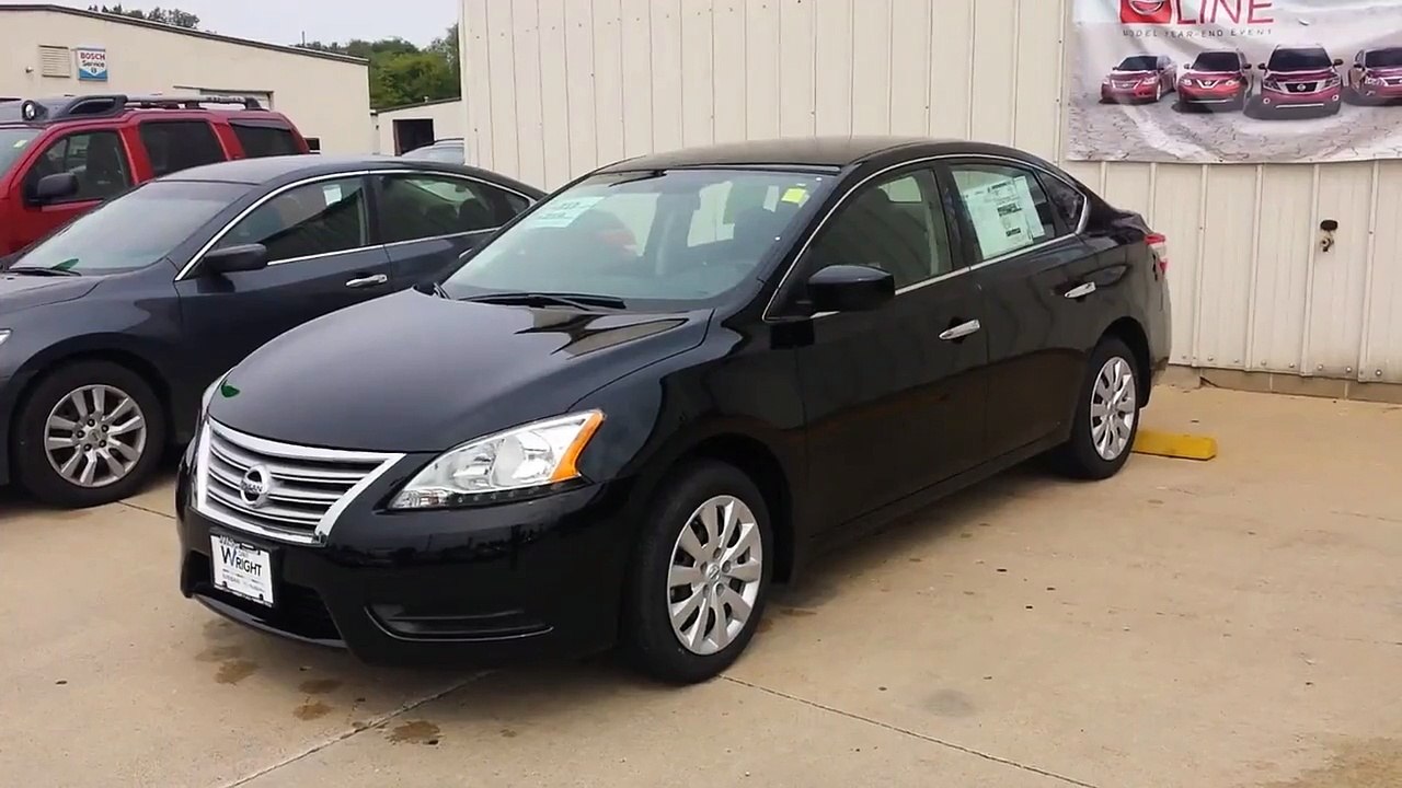 2015-Nissan-Sentra-S-model