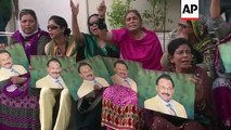  4:3 Protests after UK-based leader of Pakistan's MQM party held over alleged money laundering offen
