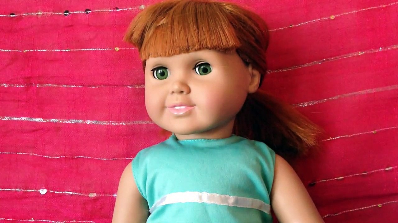 How to put Makeup on an American Girl Doll