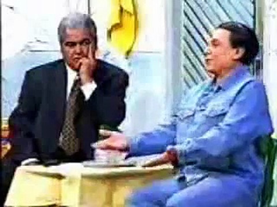 الزعيم يلهط على طول