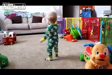 Cute Baby - A Baby Dancing in Front of the Camera - Funny Video