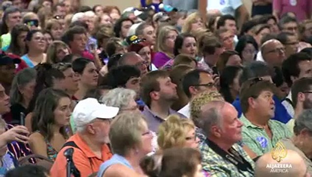 Bernie Sanders Warns Democrats They May Not Win in 2016 Without Him