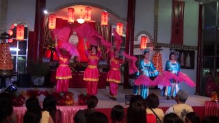Chinese New Year Eve: Horse Dance