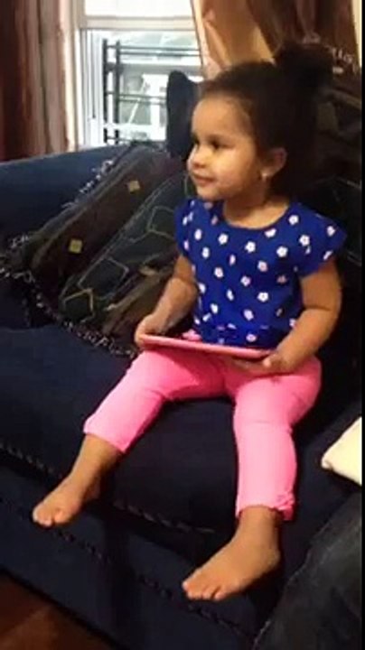 Baby dancing!!! Shake your booty