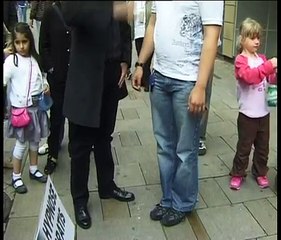 Blitzhypnose auf der Straße in Wiesbaden (Teil 2) - Hypnose