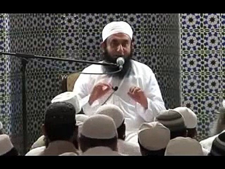 Sb kuch bnany wali zat Allah ki ha by Molana Tariq Jameel Sahib 2015