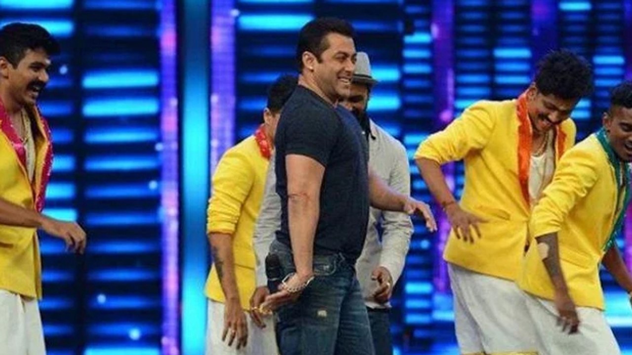 Dance + | Salman Khan, Sooraj, Athiya DANCES With Trained Dancers | 6th September 2015