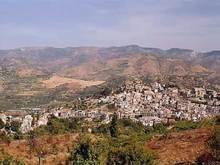 Sicilia - Italian Folk Music - Si Maritau Rosa
