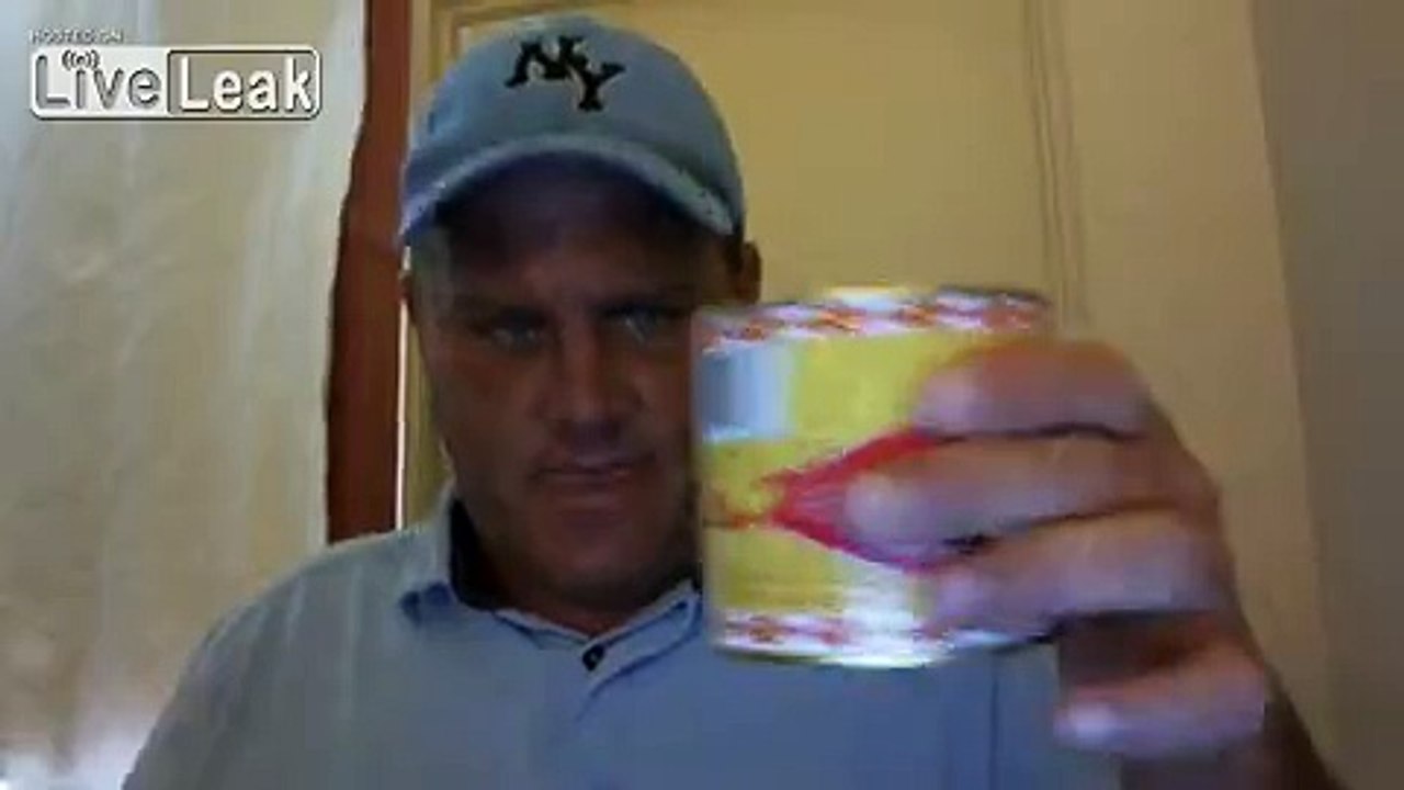 Shoenice Eats SurstrÃ¶mming