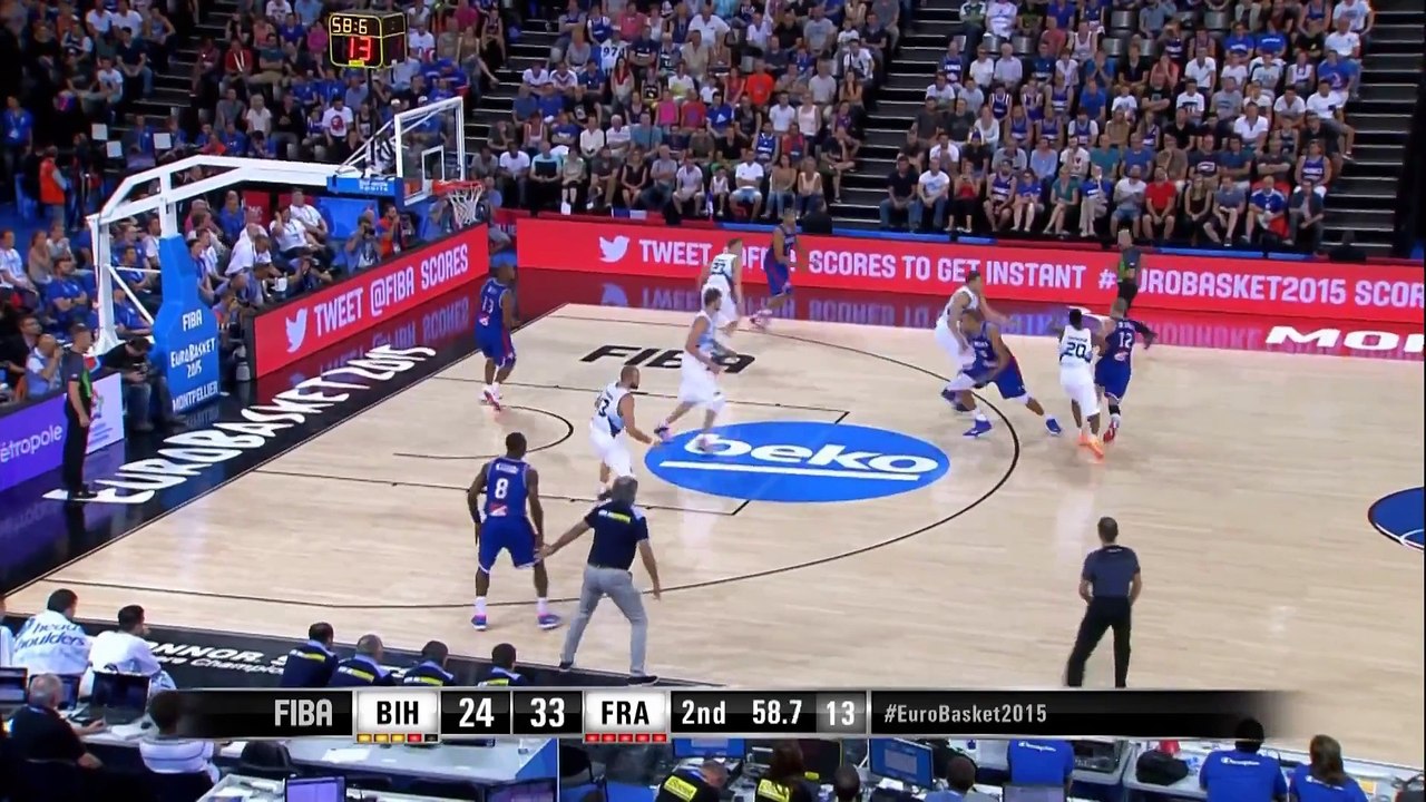 Dunk 2 mains reverse de Rudy Gobert (EuroBasket 2015)