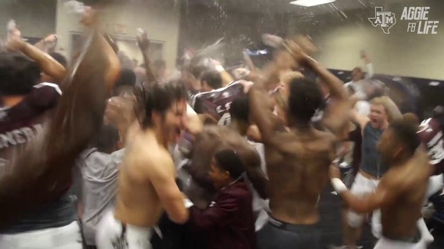 Texas A&M players' crazy locker room celebration after Coach Sumlin Speech