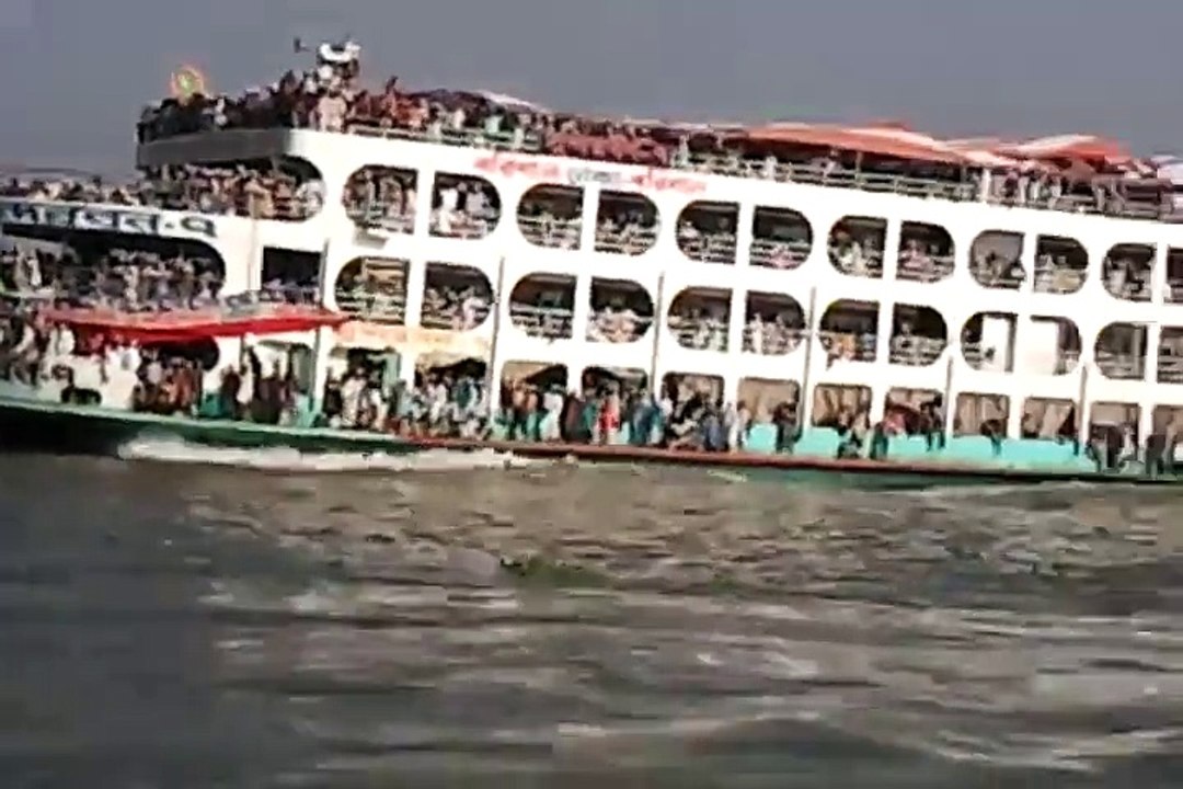 বাংলাদেশের সবচেয়ে স্পীডি লঞ্চ এম ভি টিপু ৭ থেকে ভিডিওটা করা - YouTube