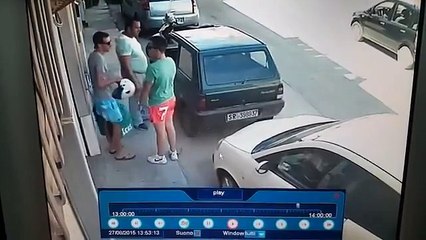 Когда зажали на парковке