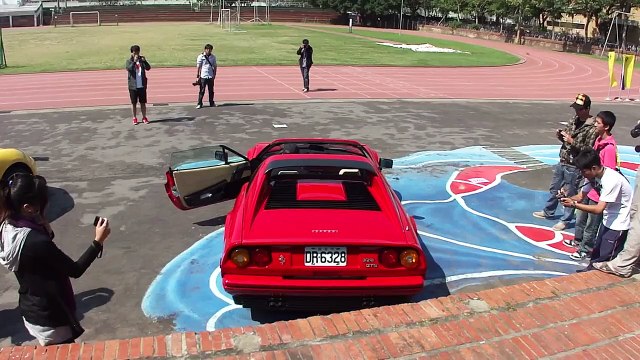 Ferrari 328 GTS startup (HD)