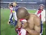 Chilavert escupe a roberto carlos