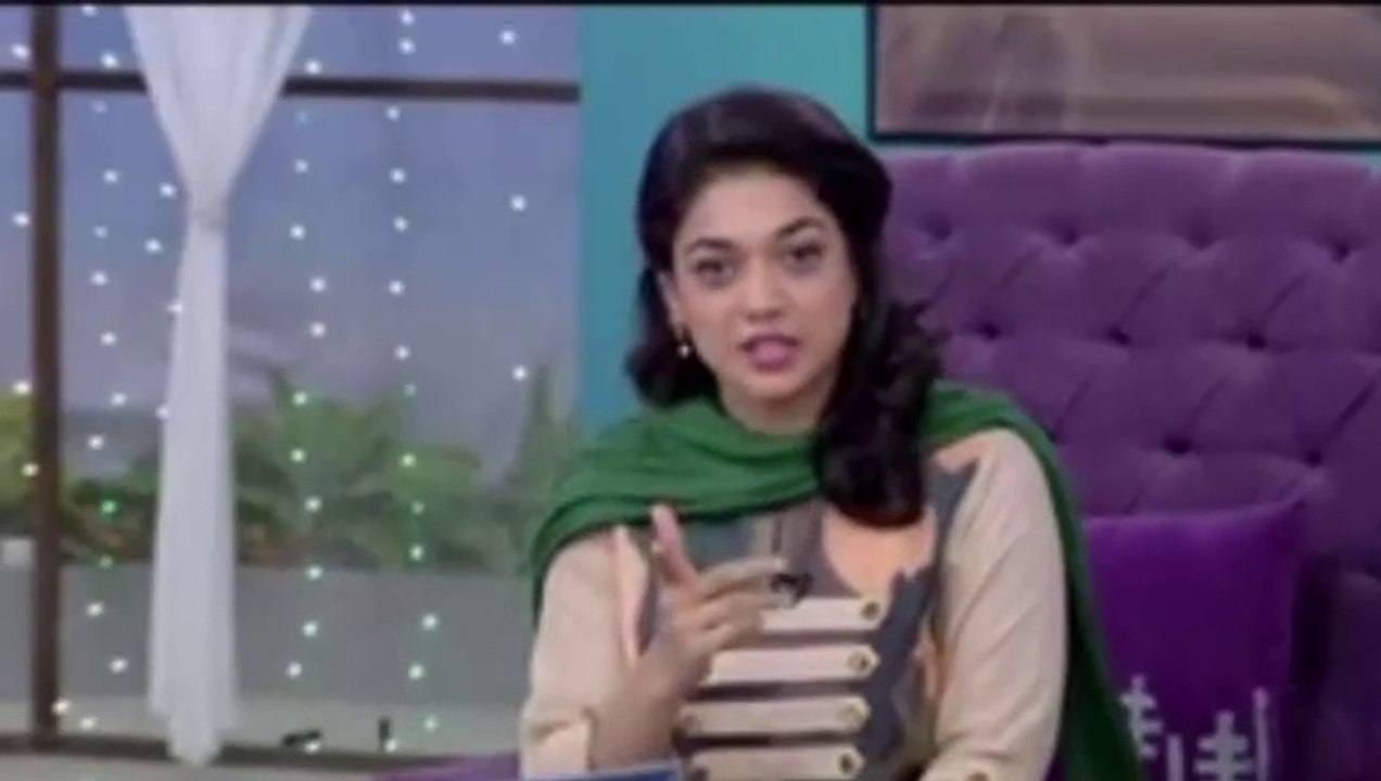 Sanam Jung Special With Navy Soldiers. In Jago Pakistan Jago HUM TV On Defense Day 6 September 2015 1/2