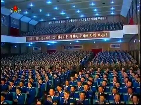 Товарищ Ри Гён Сим удостоена звания Героя Республики (КНДР).