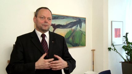 Landesrat Dr. Josef Stockinger im Gespräch